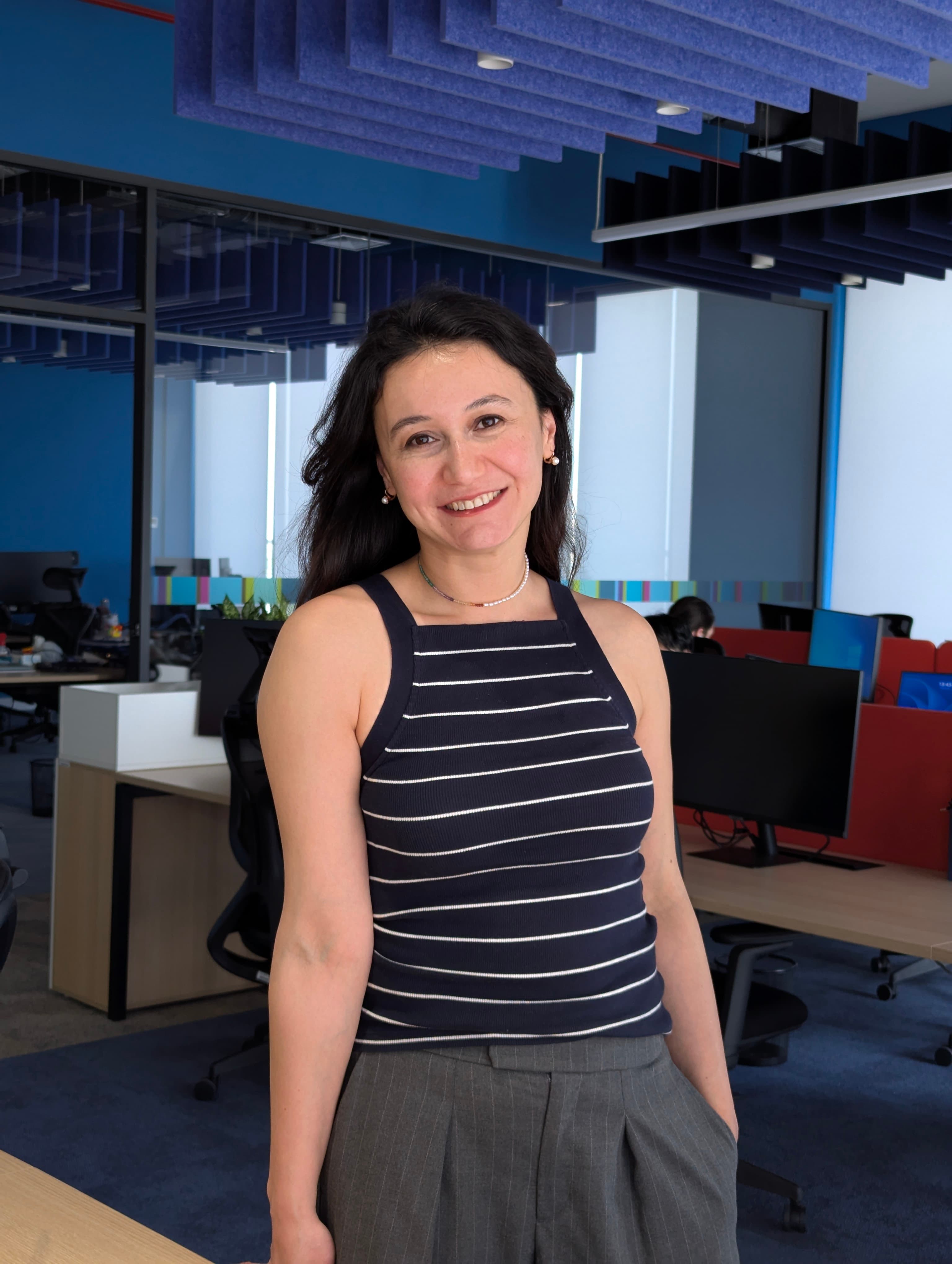 Нодира Карабаева